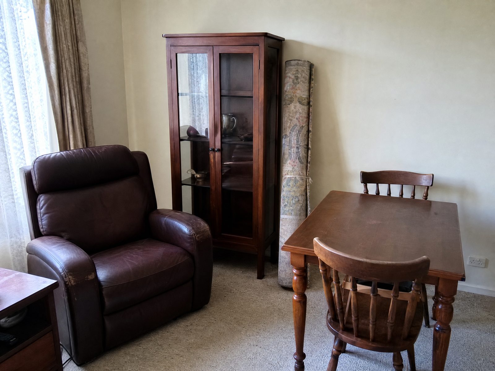 Tasmanian oak dresser